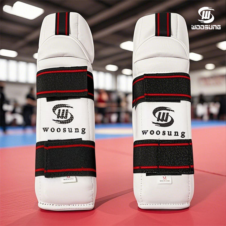 Taekwondo Arm Guard с локтем